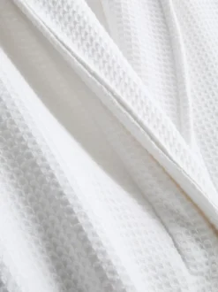 Albornoz con textura gofrada