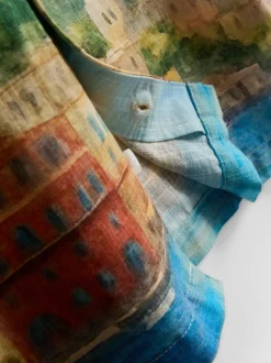 1-7 años | Camisa con imagen panorámica estampada