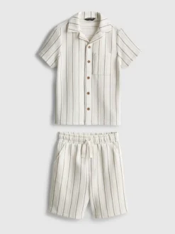 1,5-8 años | Camisa y pantalones cortos a rayas