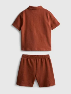 1-9 años | Polo y pantalones cortos con textura