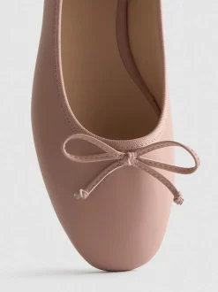 Bailarinas con detalle de lazo de piel sintética