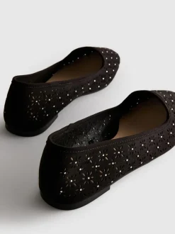 Bailarinas con diseño troquelado