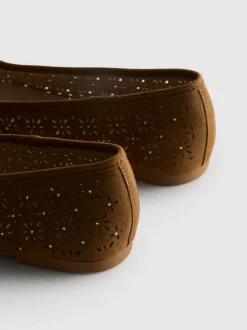 Bailarinas con diseño troquelado