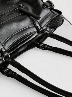 Bandolera con detalle de hebilla