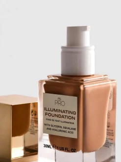 Base de maquillaje iluminadora de PS... Pro