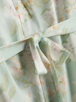 Bata corta floral