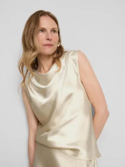 Blusa de satén con cuello drapeado
