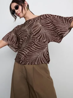 Blusa estampada con mangas