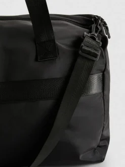 Bolsa de viaje con múltiples cremalleras