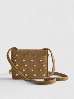Bolso cruzado con tachuelas