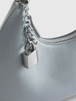 Bolso de hombro con colgante de candado