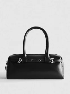 Bolso de hombro con detalle de ojales