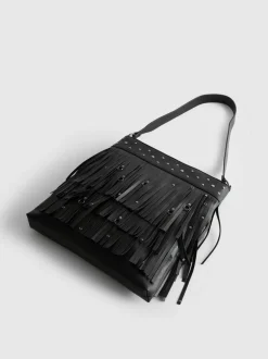 Bolso de hombro con flecos