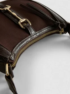 Bolso de hombro de piel sintética con adorno