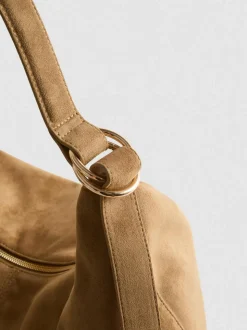 Bolso de hombro desestructurado