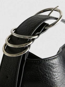 Bolso de hombro desestructurado