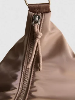 Bolso de hombro fruncido
