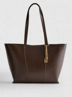 Bolso tote con colgante de candado