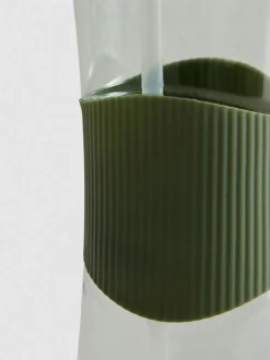 Botella de agua con pajita abatible