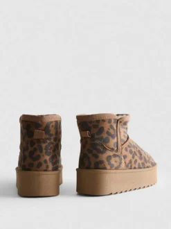 Botines ajustados de leopardo con plataforma