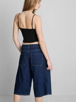 Bralette de algodón con cuello de pico