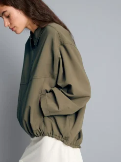 Camisa-chaqueta con cuello y cremallera integral