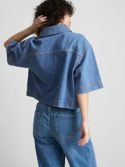 Camisa corta vaquera de corte cuadrado en algodón