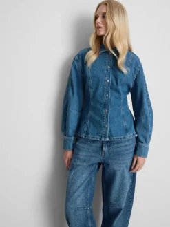 Camisa de denim ajustada By Coleen