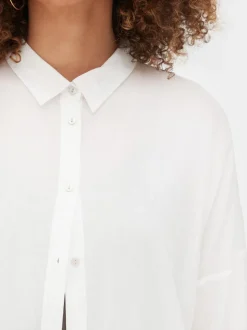 Camisa de playa ligera con botones
