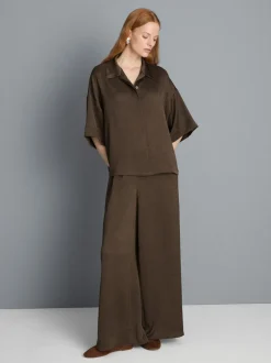 Camisa de satén texturizada holgada