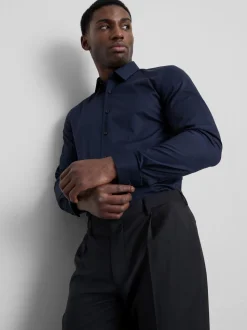 Camisa elástica entallada con botones