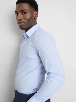 Camisa entallada formal