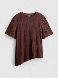 Camiseta asimétrica con textura