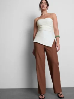 Camiseta bandeau asimétrica con mucho algodón