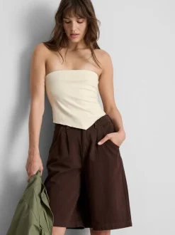 Camiseta bandeau con bajo tipo pañuelo