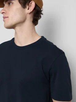 Camiseta básica de corte estándar