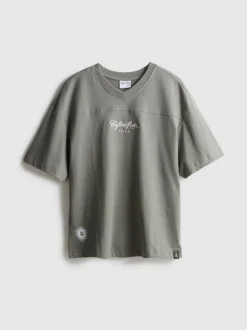 Camiseta con cuello de pico de Ibiza