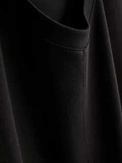 Camiseta con detalle de costura de The Edit