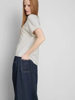 Camiseta con detalle de costura de The Edit