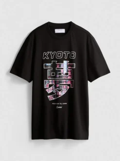 Camiseta con estampado gráfico de Kioto