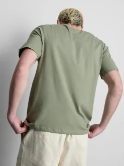 Camiseta con estampado gráfico de Pokémon