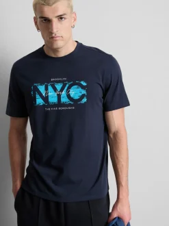 Camiseta con estampado gráfico «NYC»