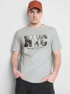 Camiseta con estampado gráfico «NYC»