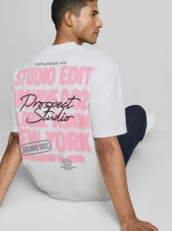Camiseta con estampado gráfico Prospect Studio