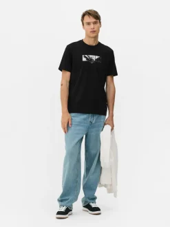 Camiseta con estampado gráfico de ángel