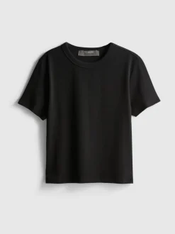 Camiseta corta clásica con mucho algodón
