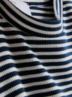 Camiseta de canalé de manga casquillo a rayas