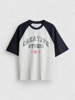 Camiseta de manga raglán «Creative Studio»