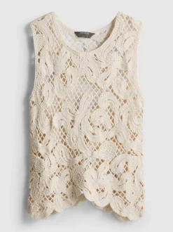 Camiseta de punto asimétrica de ganchillo