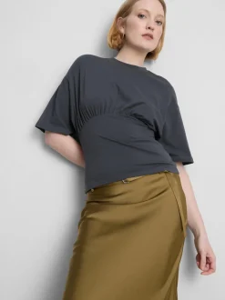 Camiseta de talle imperio